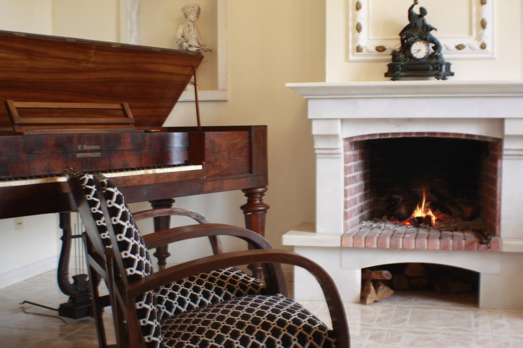 Acucena Vintage Bed & Breakfast Sintra Bagian luar foto